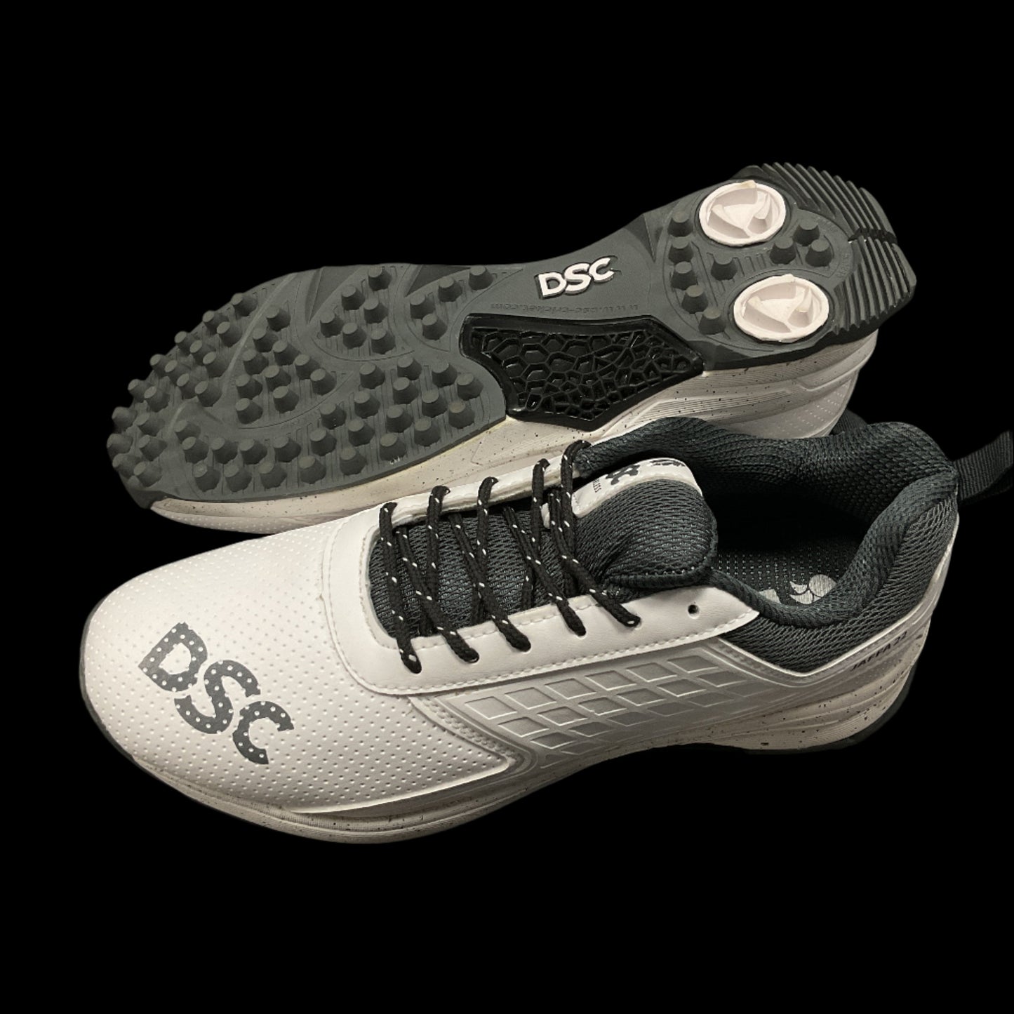DSC JAFFA 22 CRICKET SHOES
