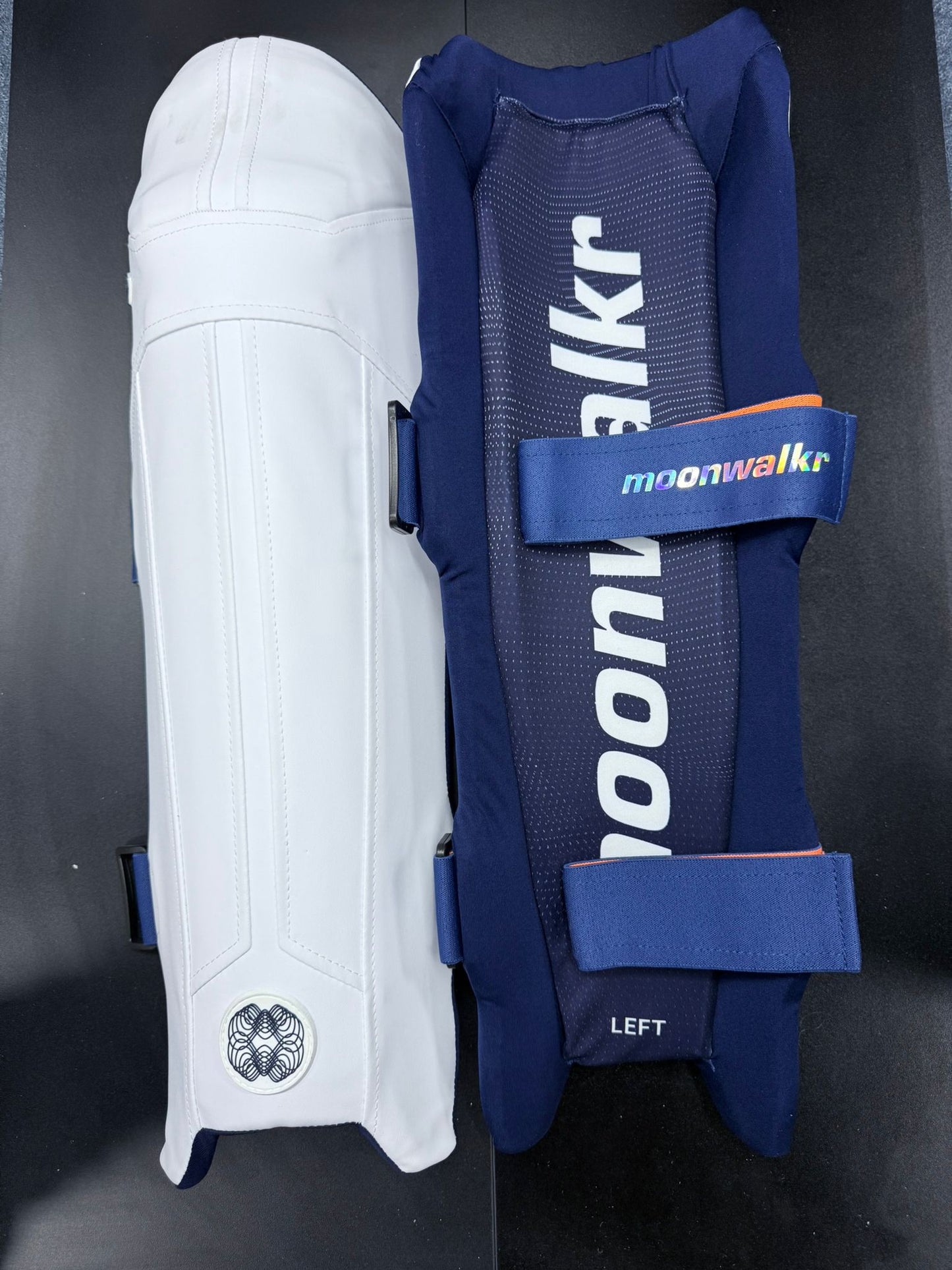 MOONWALKER CRICKET BATTING PADS