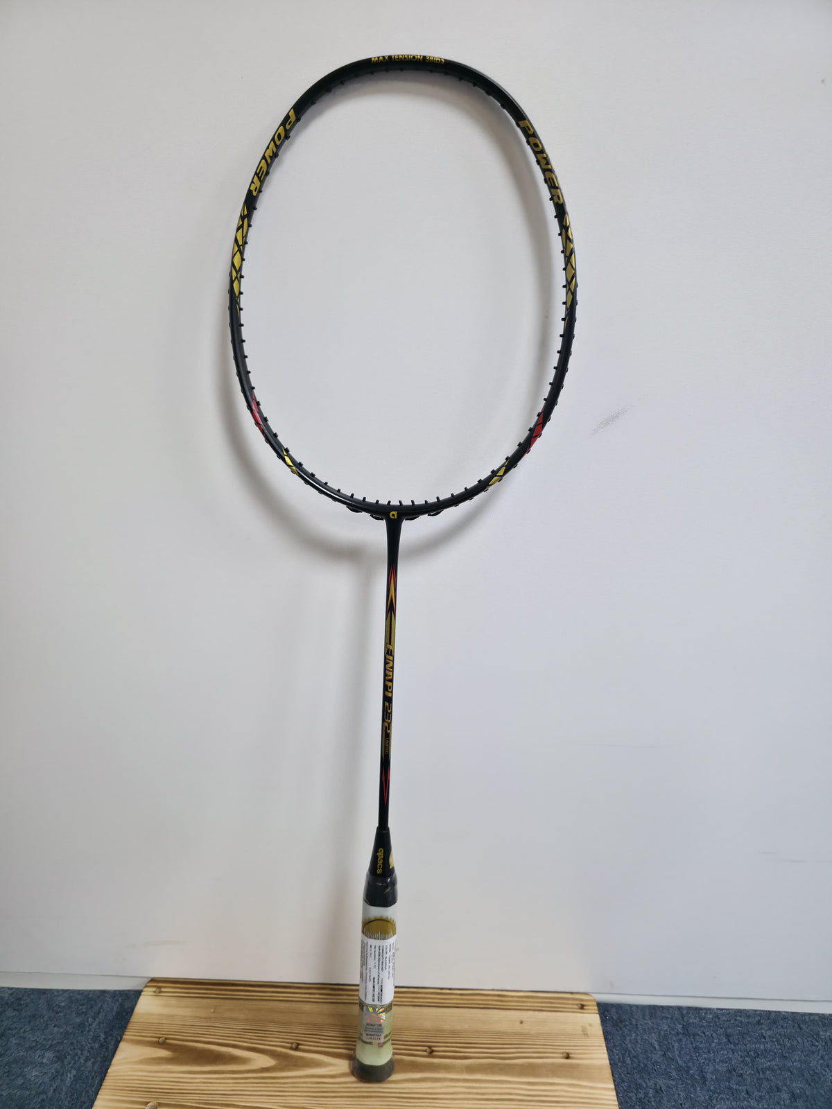 APACS FINAPI 232 LIMITED BADMINTION RACKET
