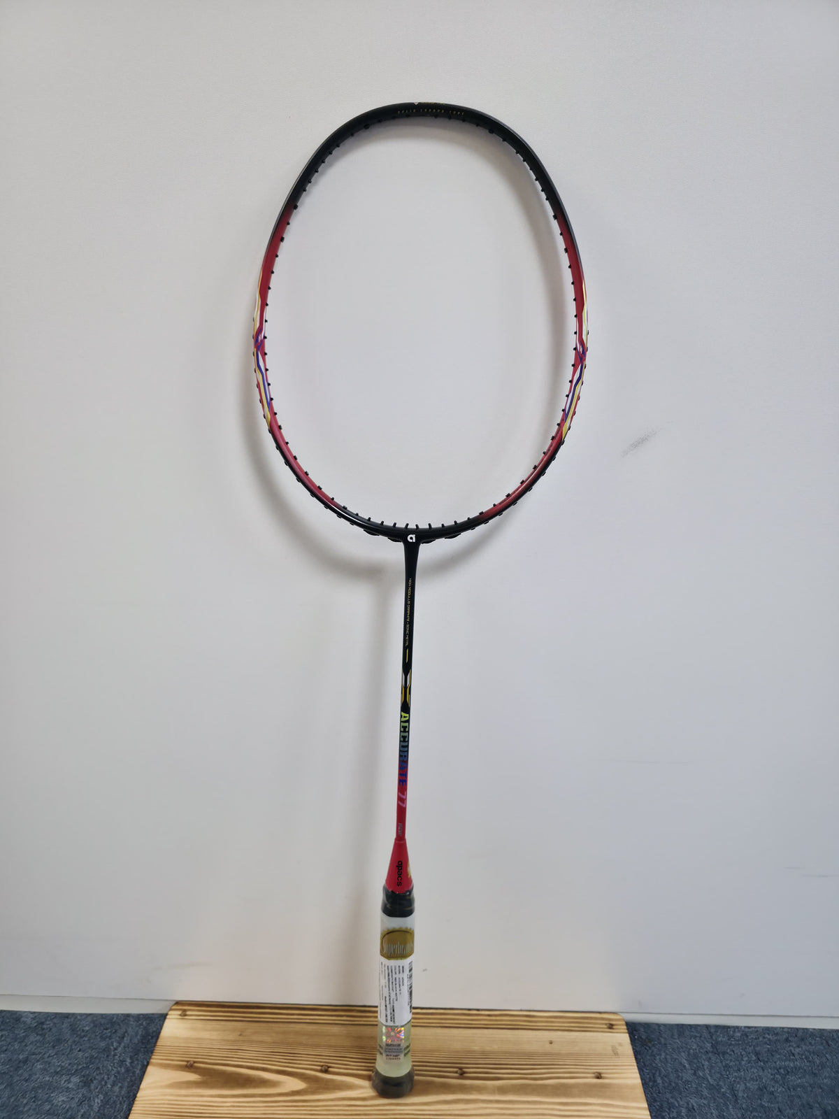 APACS ACCURATE 77 BADMINTION RACKET