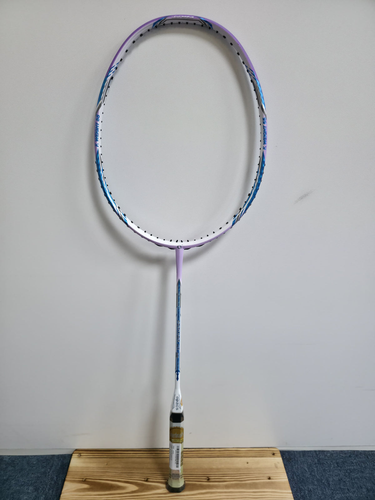APACS FEATHER WEIGHT 55 BADMINTON RACKET