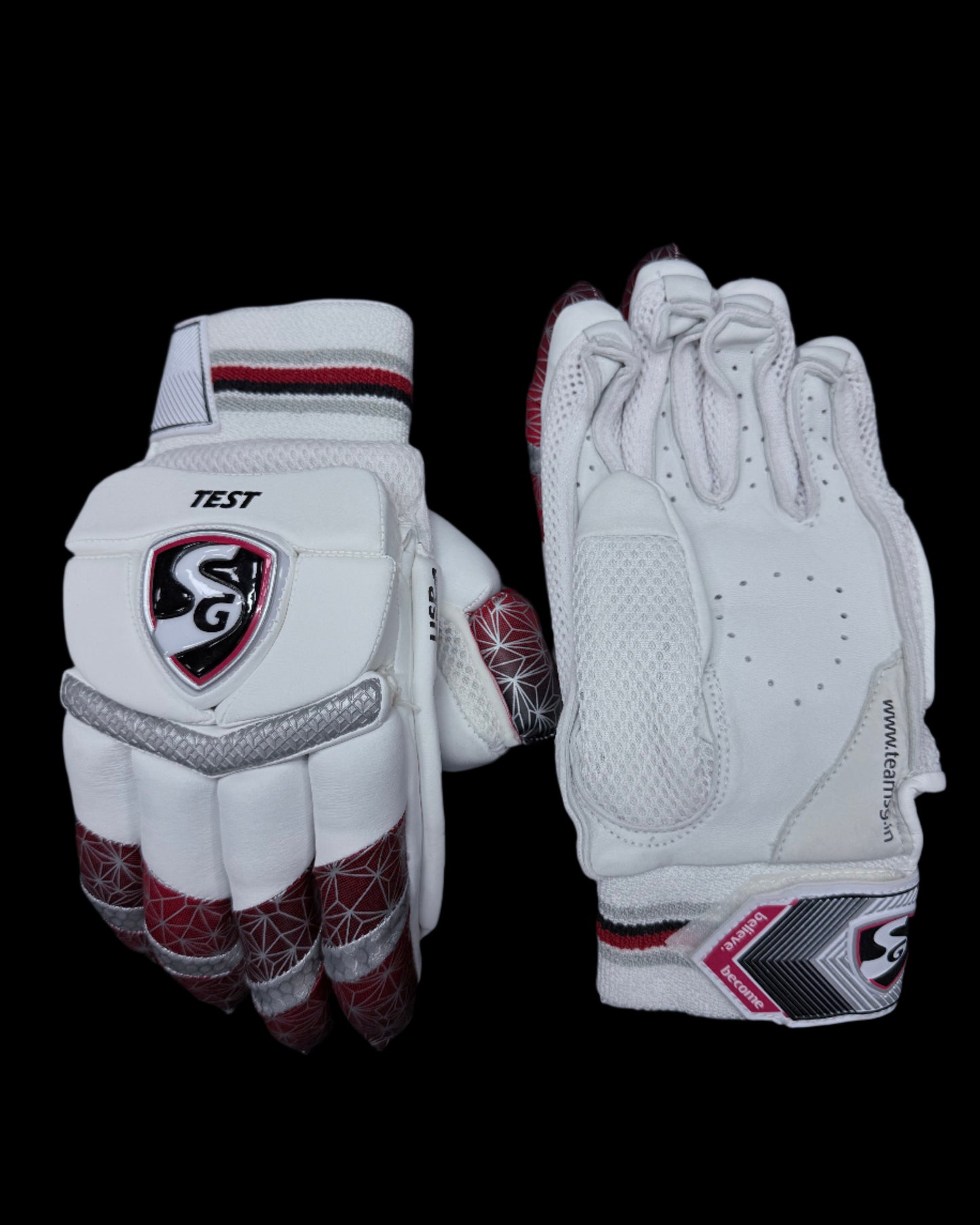 SG TEST BATTING GLOVES