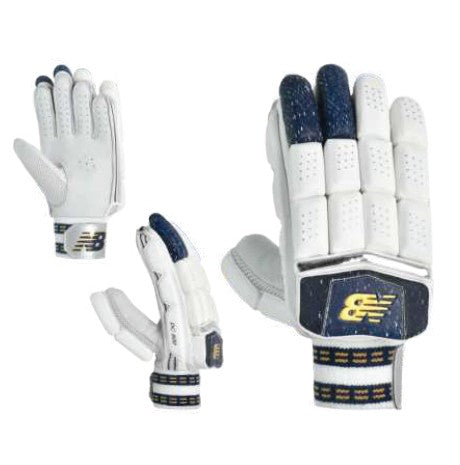 NEW BALANCE CRICKET GLOVES DC 8i